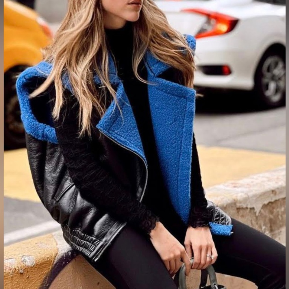 Storets leather black and blue vest